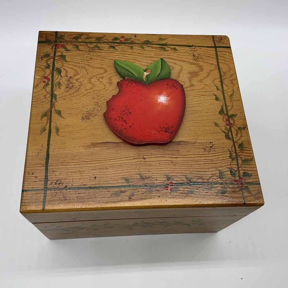 Vintage Country Apple Trinket Recipe Wooden Box